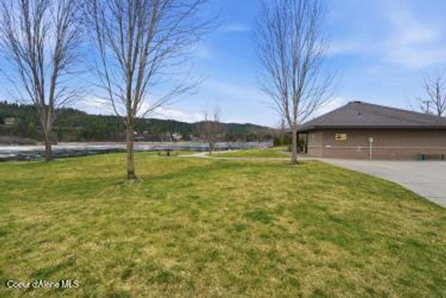 4583 Greenchain LOOP, APT 9, Coeur D'alene, ID 83814