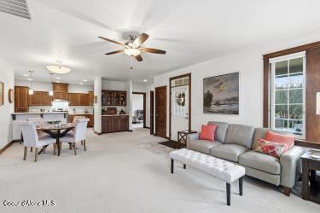 4583 Greenchain LOOP, APT 9, Coeur D'alene, ID 83814