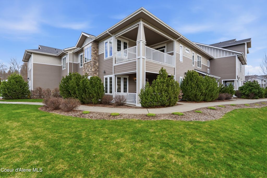4583 Greenchain LOOP, APT 9, Coeur D'alene, ID 83814