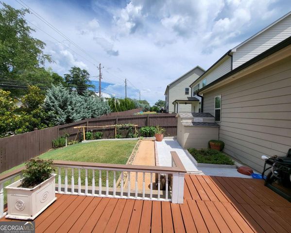5414 Town Square Way, Flowery Branch, GA 30542
