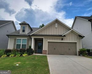 5414 Town Square Way, Flowery Branch, GA 30542