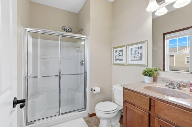 1967 Sierra Drive 303, Hastings, MN 55033