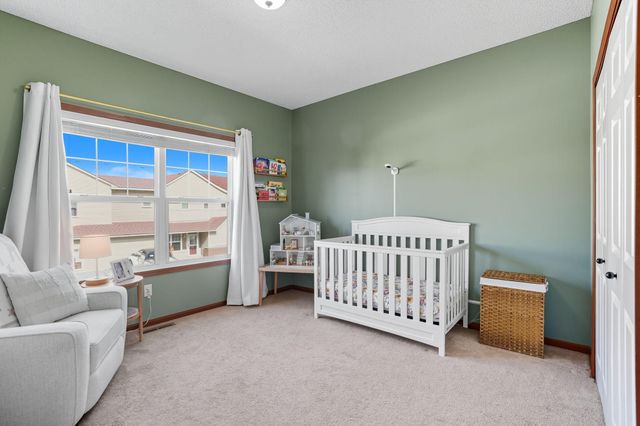 1967 Sierra Drive 303, Hastings, MN 55033