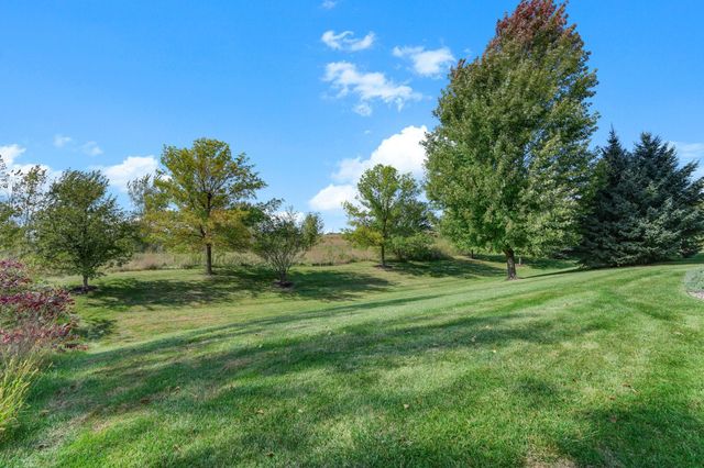 1967 Sierra Drive 303, Hastings, MN 55033