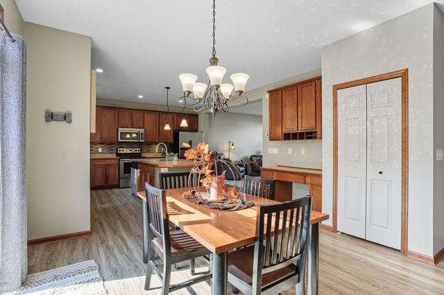 1967 Sierra Drive 303, Hastings, MN 55033