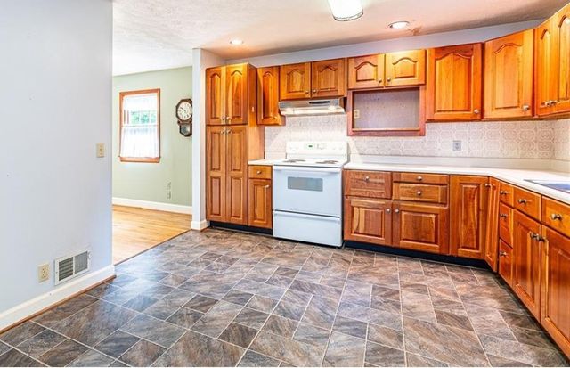 109 Cloverland Drive, Brighton, NY 14610