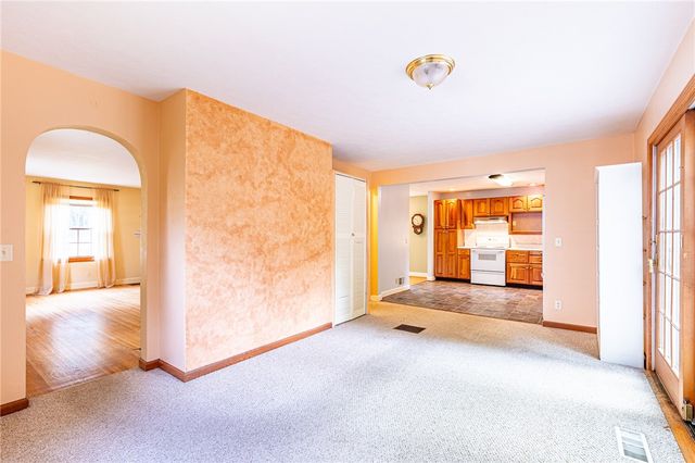 109 Cloverland Drive, Brighton, NY 14610