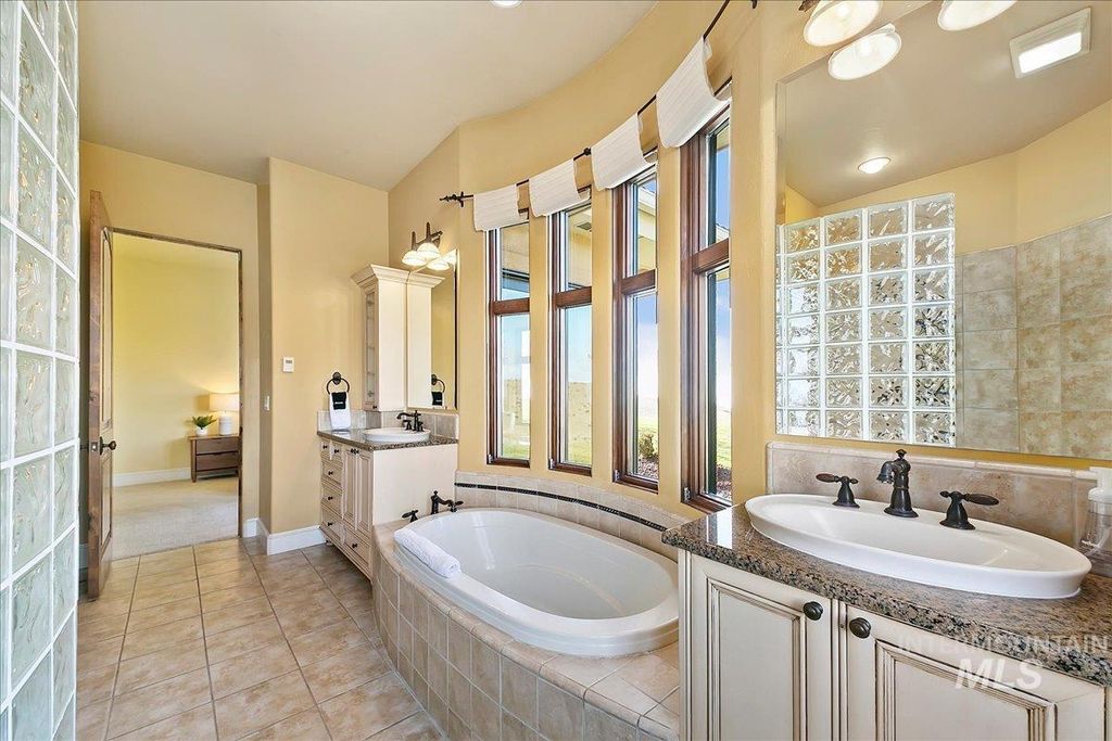 4800 E Wild Horse Lane, Boise, ID 83712 photo 26