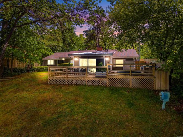 110 Bayview Point, Hot Springs, AR 71901