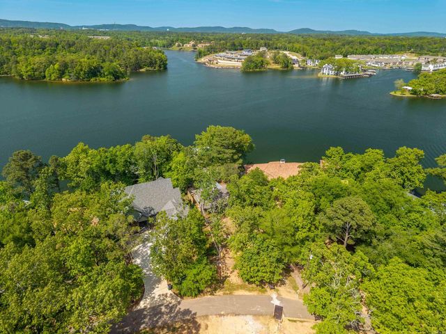 110 Bayview Point, Hot Springs, AR 71901