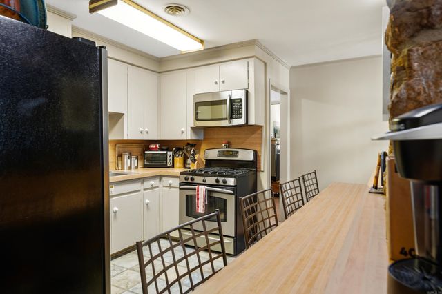 110 Bayview Point, Hot Springs, AR 71901
