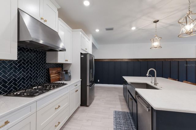 4528 POND BROOK COURT, Bradenton, FL 34211