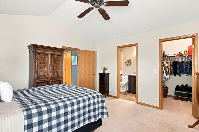 783 Manor Road, Crystal Lake, IL 60014