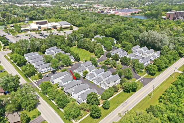783 Manor Road, Crystal Lake, IL 60014