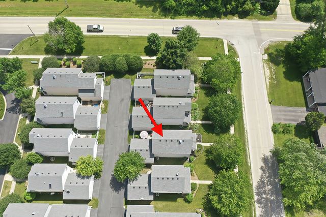 783 Manor Road, Crystal Lake, IL 60014