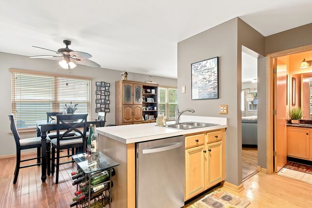 783 Manor Road, Crystal Lake, IL 60014