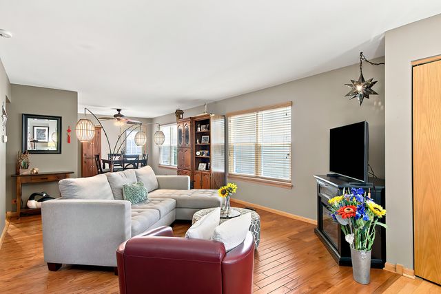 783 Manor Road, Crystal Lake, IL 60014