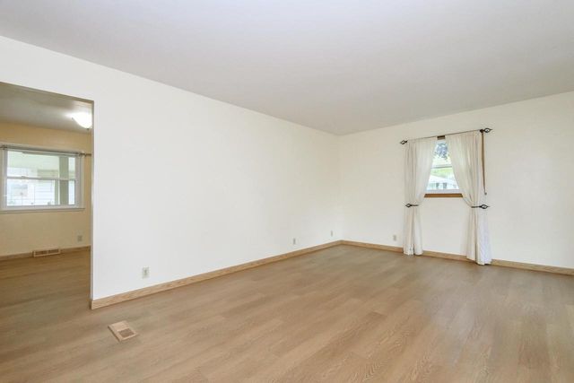 3725 S Marcy STREET, Milwaukee, WI 53220