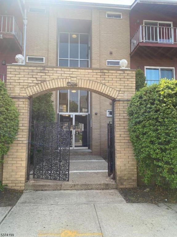 1018 Stuyvesant Ave 2, Irvington Twp., NJ 07111