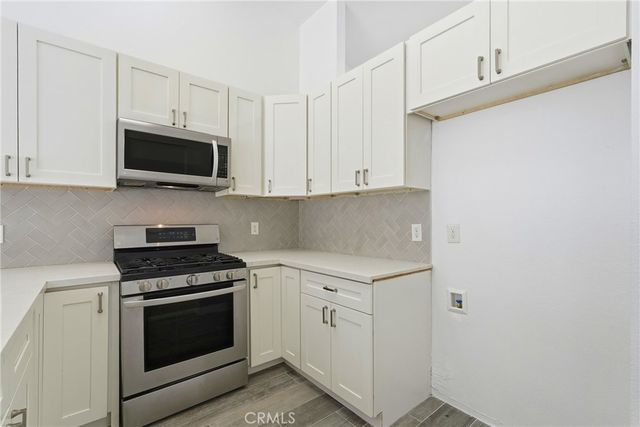 11350 Foothill 35, Sylmar, CA 91342