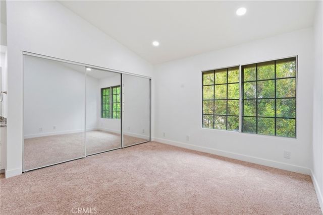 11350 Foothill 35, Sylmar, CA 91342