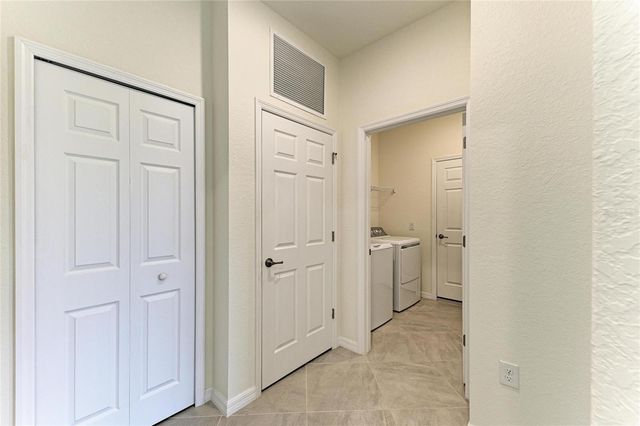 12434 AMICA LOOP, Venice, FL 34293