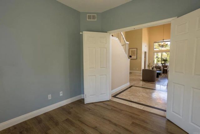 1575 Corte Daniel, Oceanside, CA 92056
