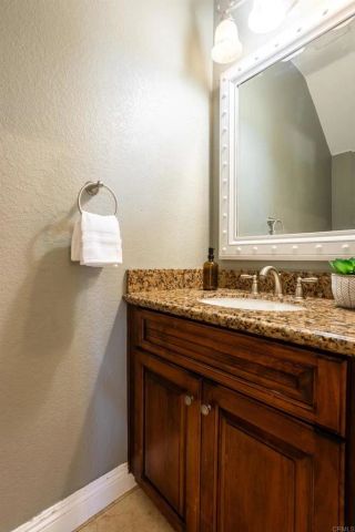 1575 Corte Daniel, Oceanside, CA 92056