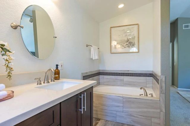 1575 Corte Daniel, Oceanside, CA 92056