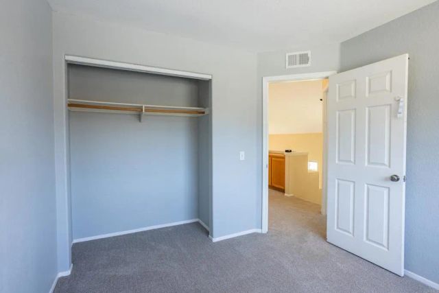 1575 Corte Daniel, Oceanside, CA 92056