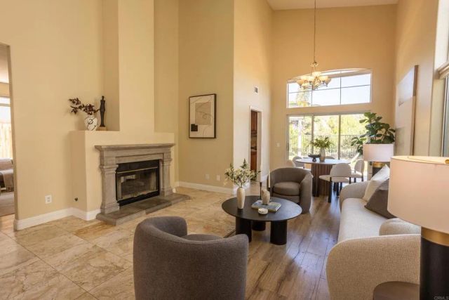 1575 Corte Daniel, Oceanside, CA 92056