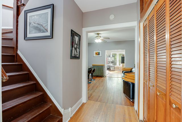11349 S Saint Lawrence Avenue, Chicago, IL 60628