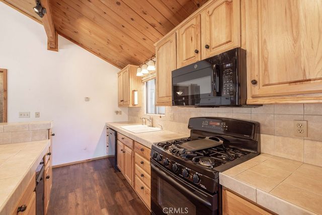 225 Zaca, Big Bear City, CA 92314