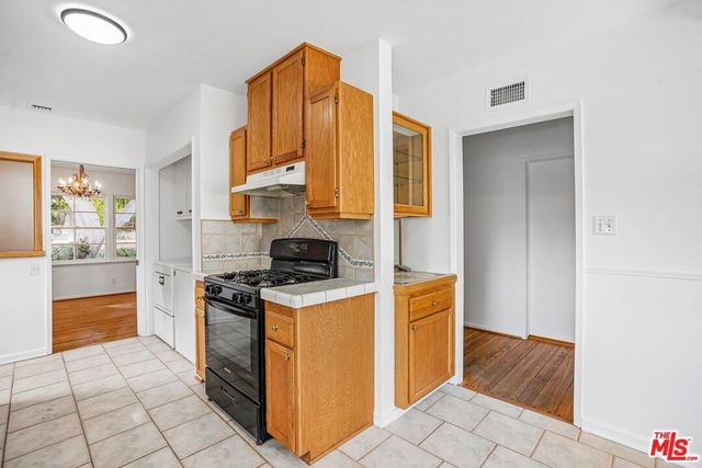 4792 Excelente Drive, Los Angeles, CA 91364