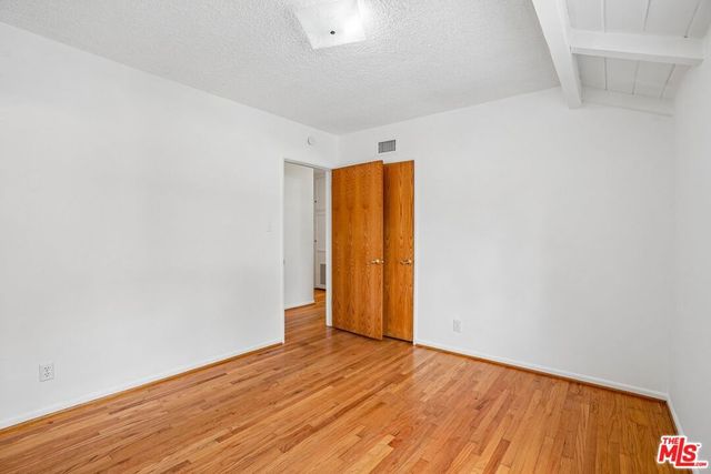 4792 Excelente Drive, Los Angeles, CA 91364