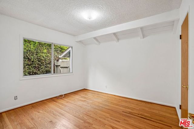 4792 Excelente Drive, Los Angeles, CA 91364
