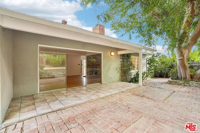 4792 Excelente Drive, Los Angeles, CA 91364
