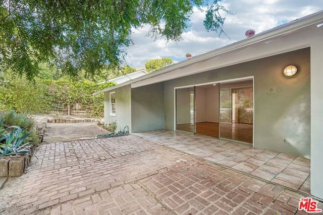 4792 Excelente Drive, Los Angeles, CA 91364