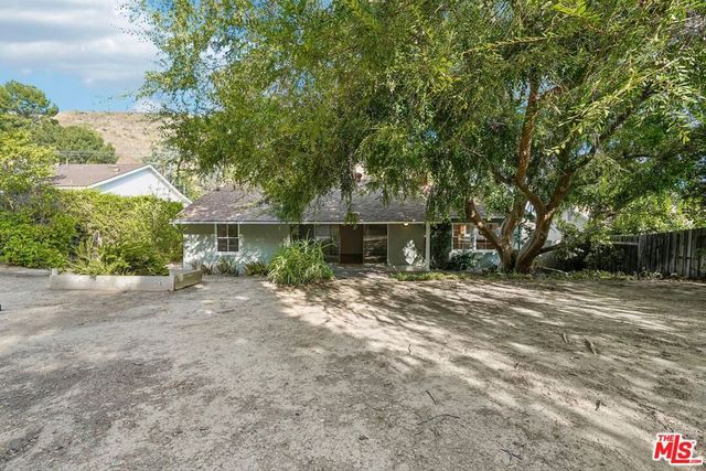 4792 Excelente Drive, Los Angeles, CA 91364