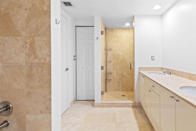 1755 E Hallandale Beach Blvd 501E, Hallandale Beach, FL 33009