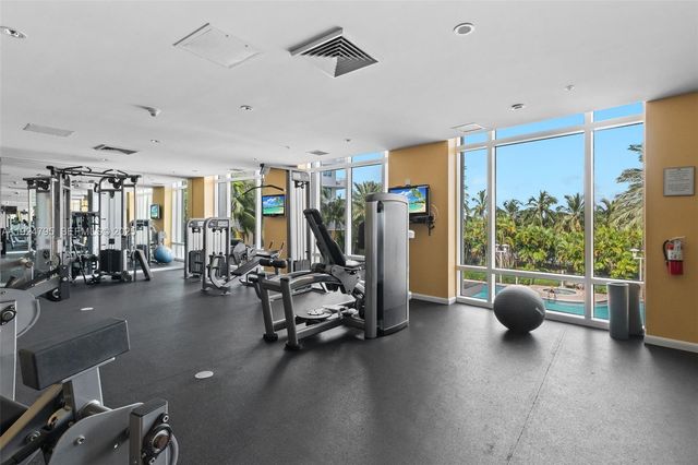 1755 E Hallandale Beach Blvd 501E, Hallandale Beach, FL 33009