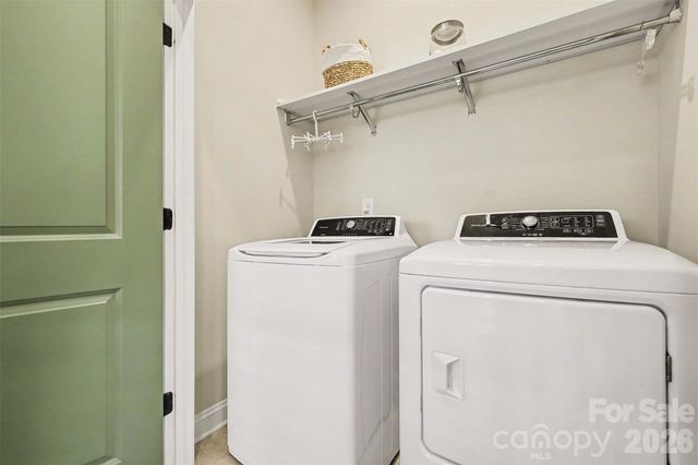 6343 Southgrove Street, Charlotte, NC 28277