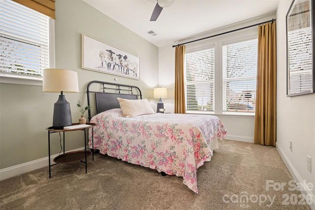 6343 Southgrove Street, Charlotte, NC 28277