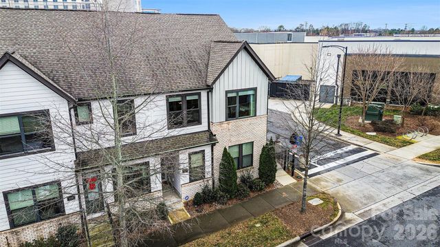 6343 Southgrove Street, Charlotte, NC 28277