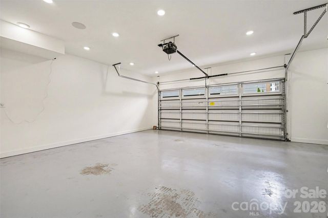 6343 Southgrove Street, Charlotte, NC 28277