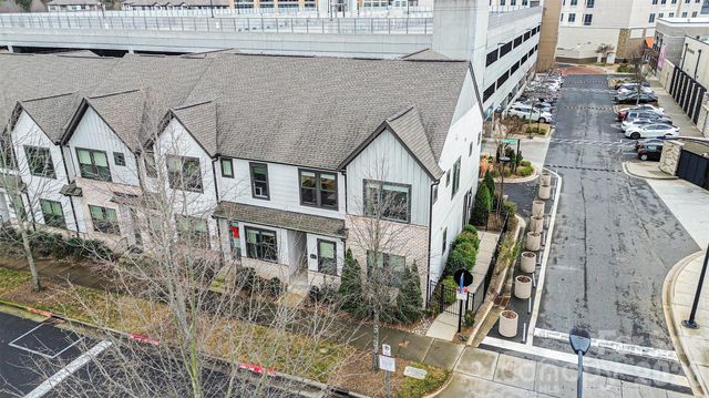 6343 Southgrove Street, Charlotte, NC 28277