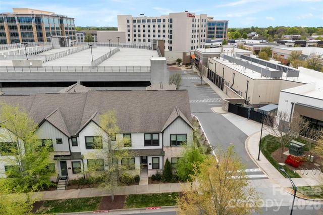 6343 Southgrove Street, Charlotte, NC 28277