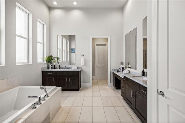 4122 Levonshire Drive, Houston, TX 77025