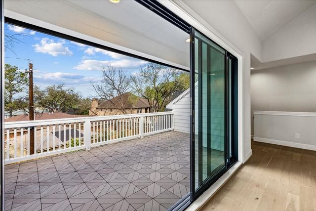 4122 Levonshire Drive, Houston, TX 77025