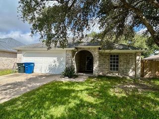 2621 Grand Isle, Corpus Christi, TX 78414